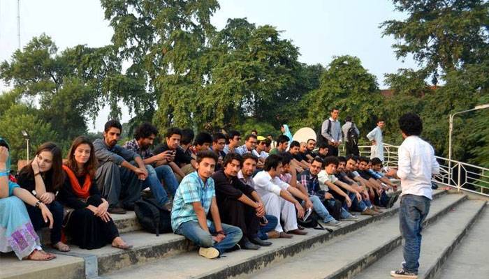 وزیراعلیٰ پنجاب کا گلگت بلتستان کے طلبا و طالبات کیلئے تحفہ