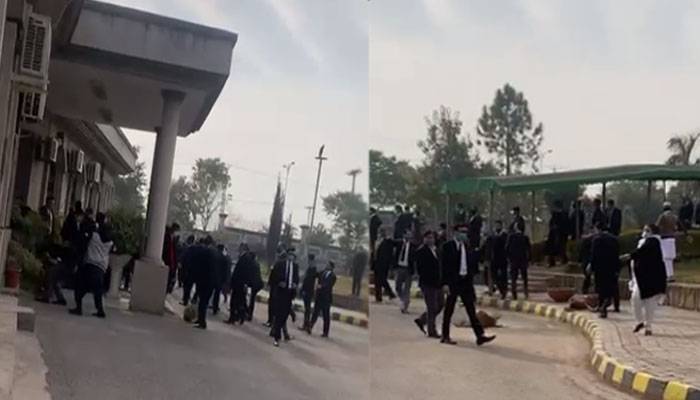 وکلاء کا اسلام آباد ہائیکورٹ میں شدید احتجاج، تھوڑ پھوڑ