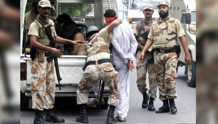 کراچی: پولیس اہلکاروں کے قتل میں ملوث ملزمان گرفتار