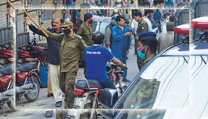کمںشنر لاہور کا کورونا ایس او پیز کی خلاف ورزیوں پر سزاوں کو سخت کرنیکا فیصلہ