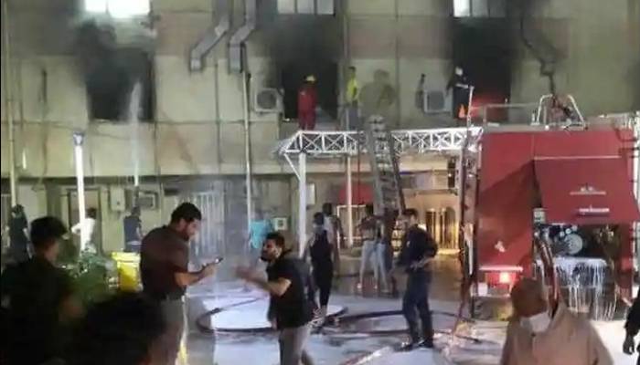 بغداد: کورونا ہسپتال میں آگ لگنے سے 82 مریض جاں بحق