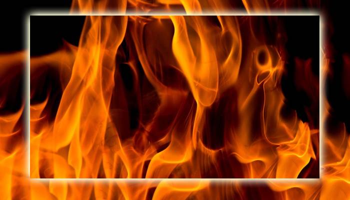 حیات آباد میڈیکل کمپلیکس کے نرسنگ ہاسٹل میں آگ لگ گئی