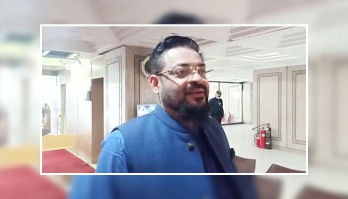 عامر لیاقت کا بجٹ اجلاس میں شرکت نہ کرنے کا اعلان