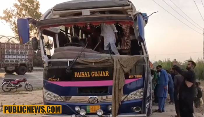 لاہور سے ابیٹ آباد جانیوالی بس الٹ گئی،30 مسافر زخمی