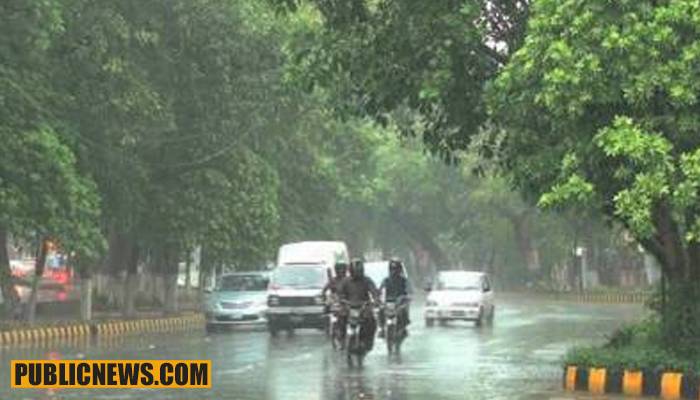 لاہور کے مختلف مقامات پر بارش جاری