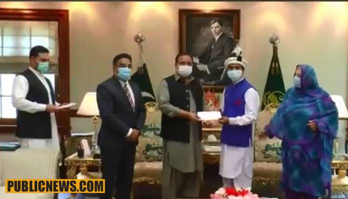وزیراعلیٰ پنجاب سے بغیر آکسیجن K2 سر کرنیوالے کوہ پیماؤں کی ملاقات