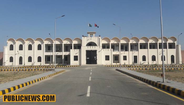 حافظ آباد: قیدیوں سے ناروا سلوک، جیل سپرنٹنڈنٹ معطل
