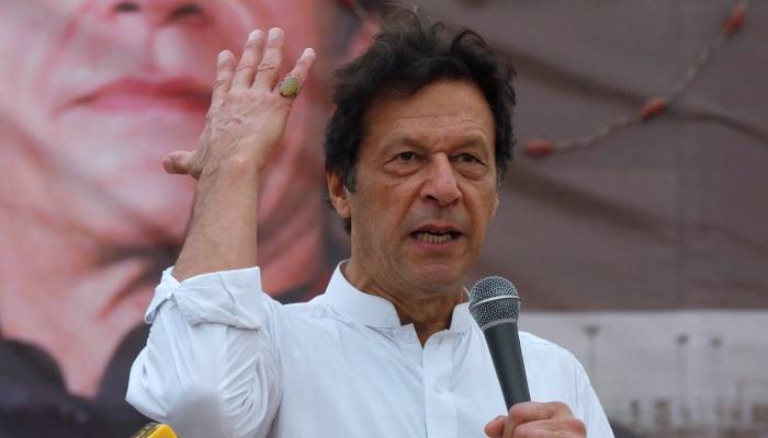 دھمکی دینے والا امریکی کون تھا، عمران خان نے بتا دیا