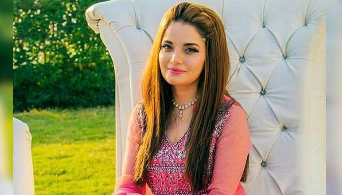 'اسلام نے خواتین کو حقوق دیے لیکن مرد نہیں دے رہے'