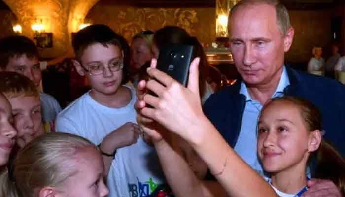 روس میں زیادہ کنبہ رکھنے والے خاندانوں کیلئے انعام