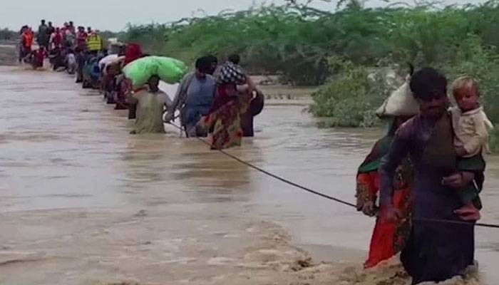 سیلاب اور بارشوں سے 24 گھنٹوں کے دوران مزید 119 افراد جاں بحق