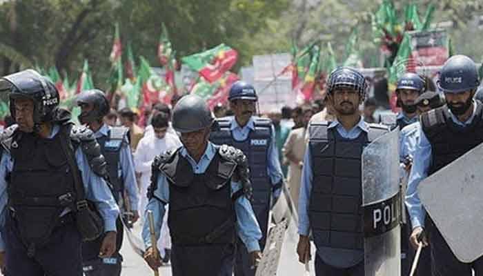 پی ٹی آئی کا ممکنہ لانگ مارچ ، اسلام آباد پولیس نے تیاریاں شروع کر دیں