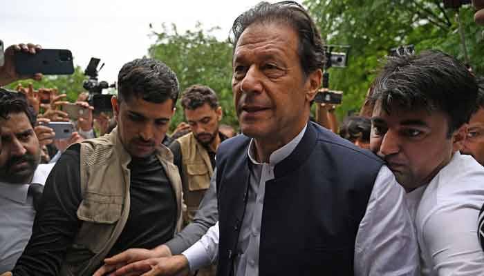 ممنوعہ فنڈنگ کیس: عمران خان کی عبوری ضمانت منظور