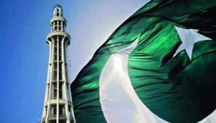 ملک بھرمیں یوم پاکستان ملی جوش و جذبے سے منایا جا رہا ہے