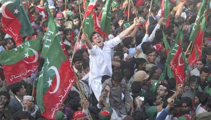 عمران خان کی گرفتاری پر ملک گیر احتجاج