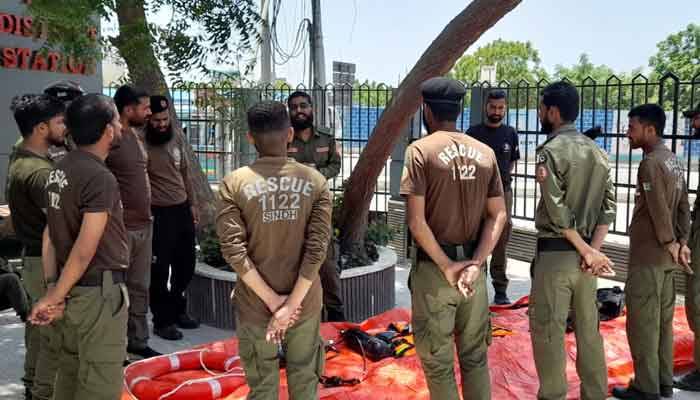 سندھ کے ریسکیو ادارے 1122 کے ریسکیورز کی تمام چھٹیاں منسوخ