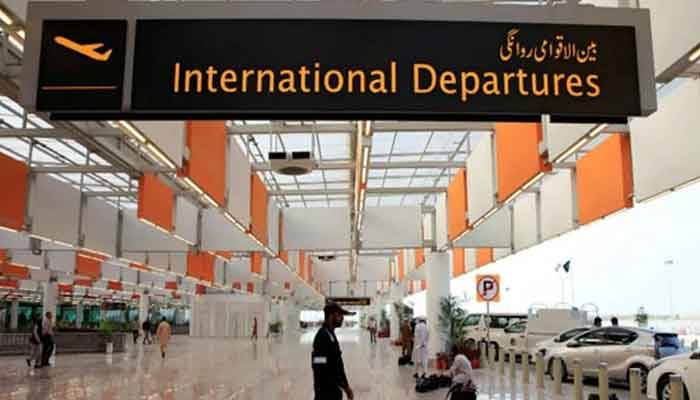 ملک کے 3 بڑے ایئرپورٹس کو آوٹ سورس کرنے کا فیصلہ