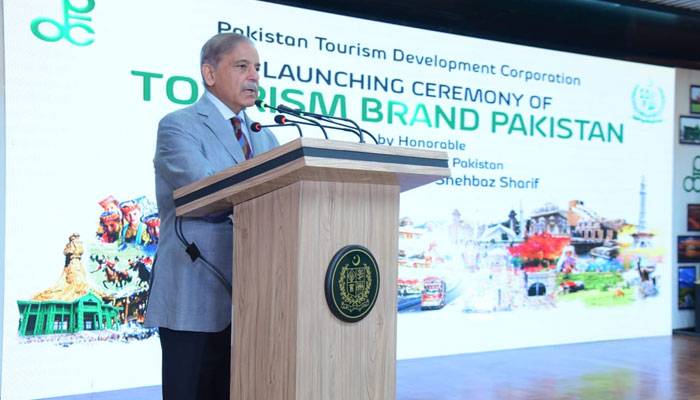ای پورٹل دنیا بھر سے سیاحوں کی پاکستان میں دلچسپی بڑھانے میں معاون ثابت ہوگا، وزیر اعظم