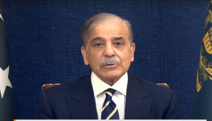 وقت گواہی دے گا پاکستان کو دیوالیہ ہونے سے بچایا، وزیراعظم کا الوداعی خطاب