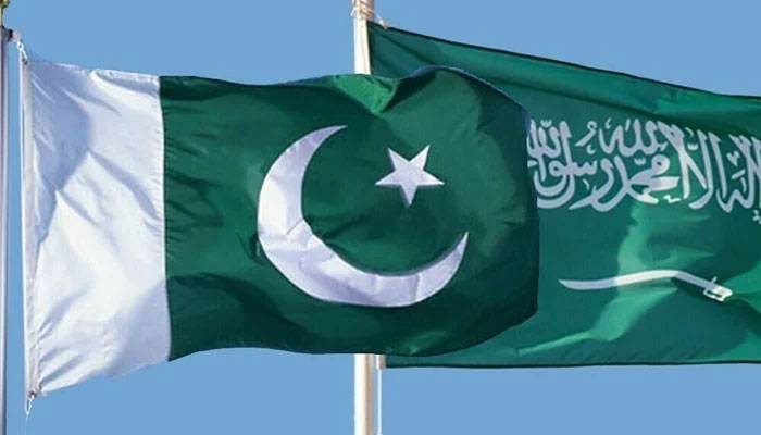 پاکستان کو بیرونی فنانسنگ گیپ کا سامنا، ایک بار پھر دوست ممالک سے رجوع کا فیصلہ