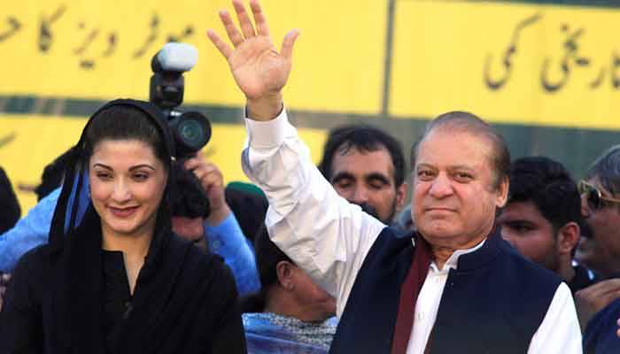 نواز شریف اور مریم نواز نے ووٹ کاسٹ کر دیا