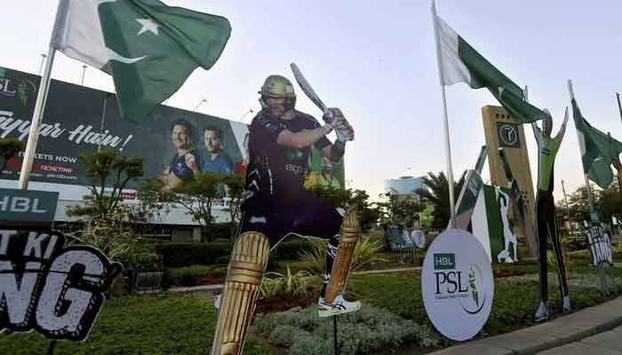   پی سی بی نے پاکستان سپر لیگ 9 کیلئے میچ آفیشلز کا اعلان کردیا
