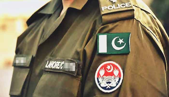 پنجاب پولیس کی بڑی کامیابی، متعدد وارداتوں میں مطلوب خطرناک شوٹر دبئی سے گرفتار