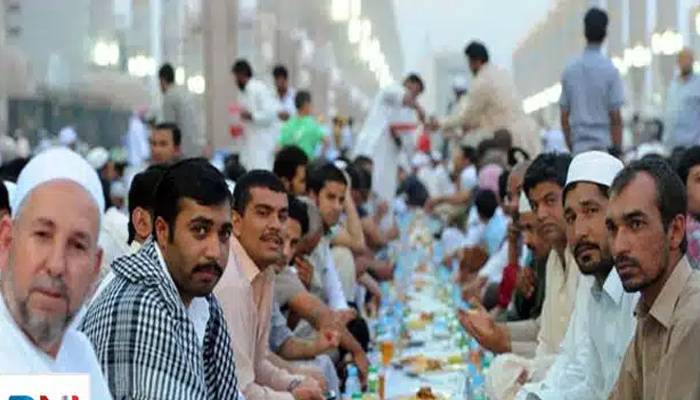مساجد میں افطاری پر پابندی عائد