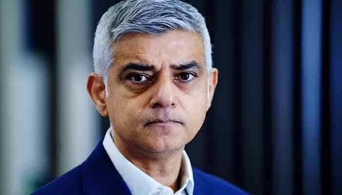 مجھے پاکستانی اور مسلمان ہونےکی وجہ سے نشانہ بنایا جارہا ہے، میئر لندن