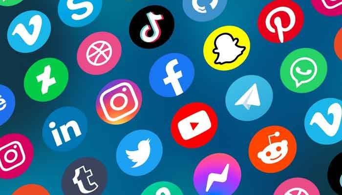 سوشل میڈیا کے تمام پلیٹ فارمز پر پابندی عائد کرنے کا مطالبہ، پارلیمنٹ میں قرار داد جمع 