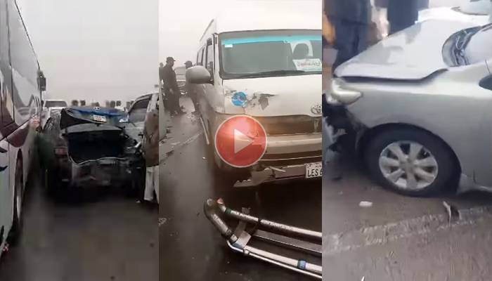  کلر کہار موٹروے پرخوفناک ٹریفک حادثہ، درجنوں گاڑیوں کے ٹکرانے کی ویڈیو 