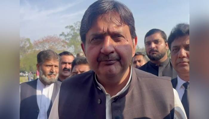 سنی اتحاد کونسل احتجاج کرنا چاہتی ہے تو کرے: ملک احمد خان