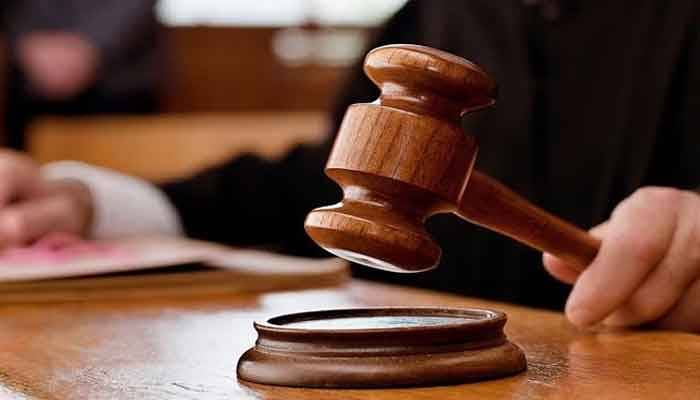 بچی کی ولدیت سے انکار، بیوی پر بدکاری کا الزام ، عدالت  کی ملزم کو 80 کوڑے مارنے کی سزا