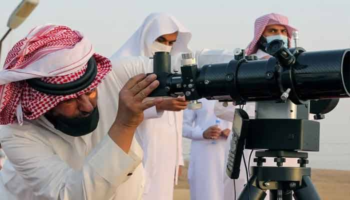سعودی عرب میں شوال کا چاند نظر نہیں آیا, عید 10 اپریل کو ہوگی