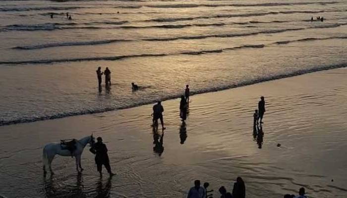 کراچی: 2 شادیاں کرنےوالے نوجوان کی پراسرارخودکشی، لاش تاحال نہ مل سکی