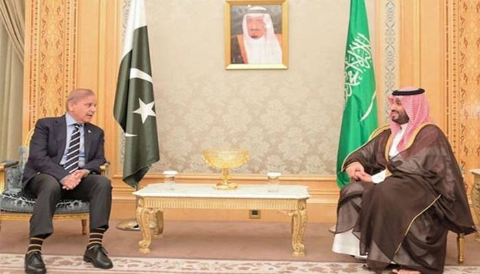 وزیر اعظم کی سعودی ولی عہد سے ملاقات، دوطرفہ تعاون کو مزید بڑھانے پر اتفاق