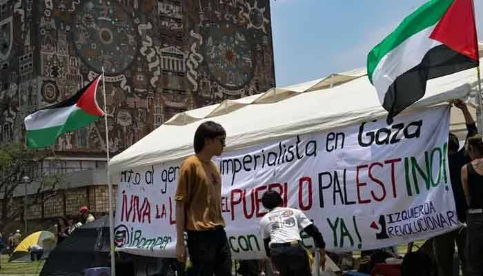 فلسطین کے حامی طلباء نے میکسیکو کی سب سے بڑی یونیورسٹی میں احتجاجی کیمپ لگا دیے