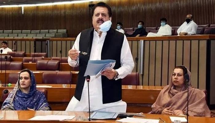 وفاقی وزیر طارق بشیر چیمہ کی اسمبلی رکنیت سیشن کے اختتام تک معطل