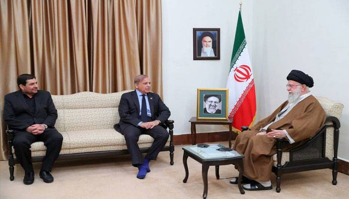 پاک ایران تعلقات کے حوالے سے صدر رئیسی کے وژن کو آگے بڑھائیں گے، ایرانی سپریم لیڈر
