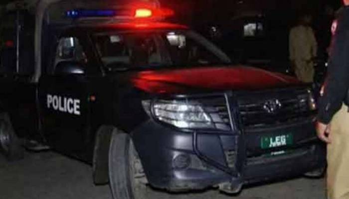 لاہور:وزیر اعلیٰ ہاؤس کامبینہ ملازم جوا کھیلتے گرفتار