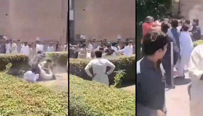 جامعہ پشاور میدان جنگ بن گیا، طلباء کا ڈنڈوں، گھونسوں کا استعمال،ویڈیو وائرل
