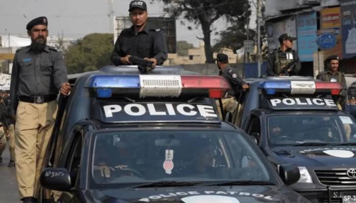 کراچی میں پولیس مقابلے، 4ڈاکوہلاک، متعددزخمی حالت میں گرفتار