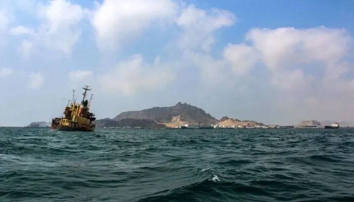 یمن کے ساحل پر تارکین وطن کی کشتی ڈوبنے سے 38 افراد ہلاک، 100 لاپتہ