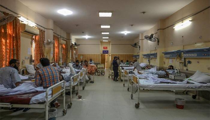 ینگ ڈاکٹرز نے سرکاری اسپتالوں میں ہڑتال ختم کردی
