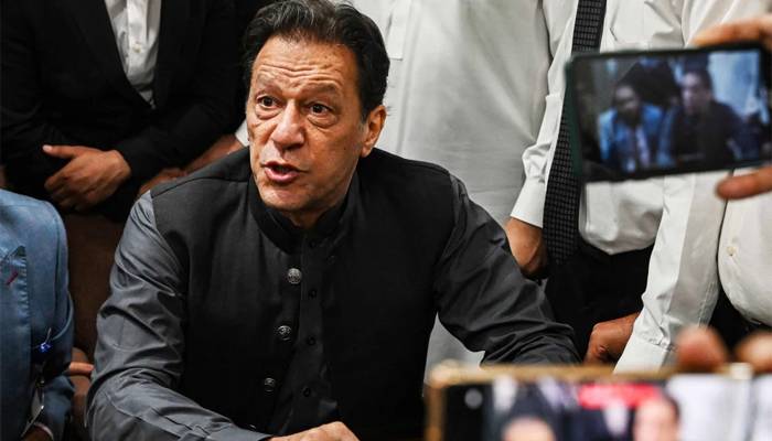 عمران خان کو جیل میں سہولیات فراہم کرنےکیلئےصدر، وزیراعظم کو خط ارسال