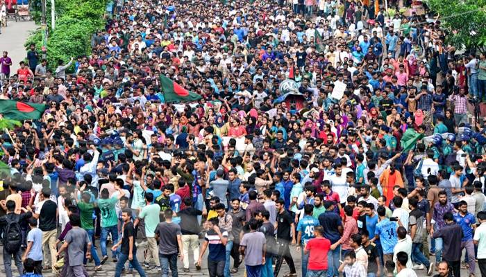 bangla students protest against job quota system