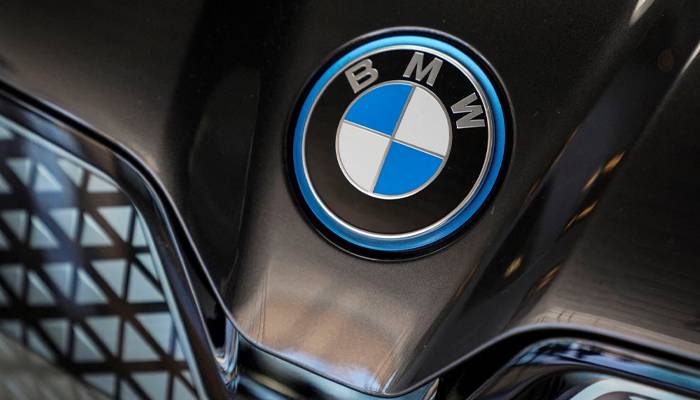 bmw summoned back 1.5 millioncars