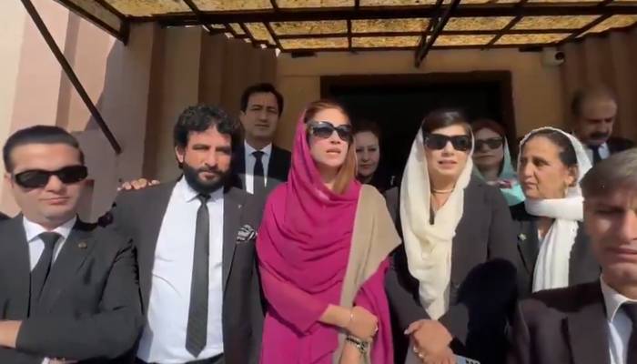 عمران خان کب رہاہوں گے؟زرتاج گل نے اندرکی بات بتادی
