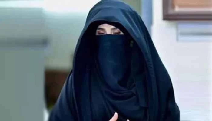 بشریٰ بی بی نےپی ٹی آئی کااعلیٰ سطحی اجلاس طلب کرلیا،پارٹی ذرائع کی تردید