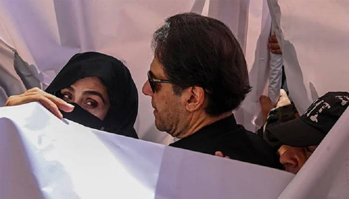 توشہ خانہ ٹوکیس:عمران خان اور بشریٰ بی بی کیخلاف فرد جرم کی کارروائی پھر مؤخر